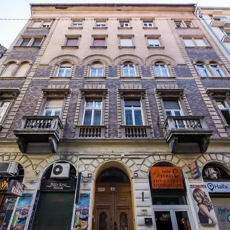 Lighthouse דירה בודפשט