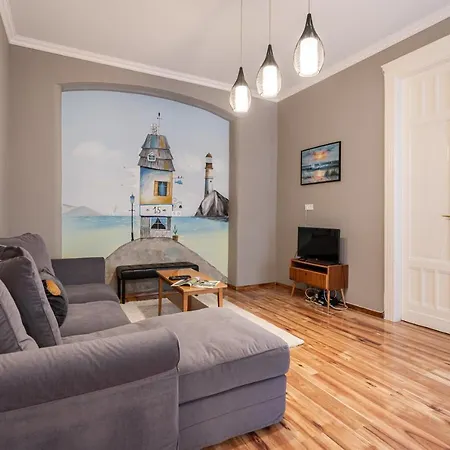 Lighthouse Apartment
