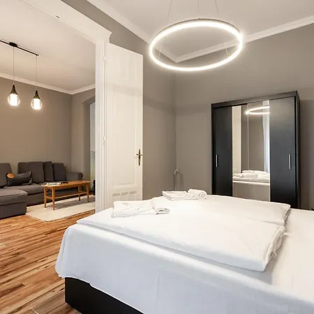 Lighthouse Apartment Budapest